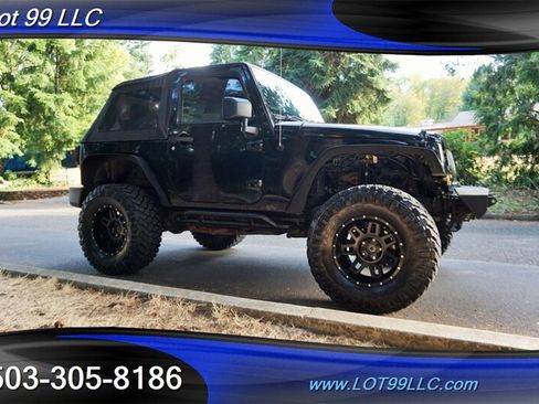 Used 2007 Jeep Wrangler Sahara w/ Dual Top Group AWD/4WD image 7