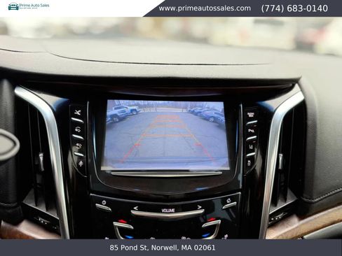 Used 2015 Cadillac Escalade Premium AWD/4WD image 23