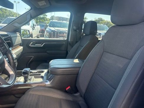 Used 2023 GMC Sierra 1500 Elevation AWD/4WD image 14
