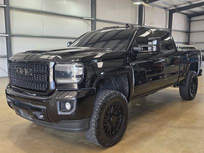 Used 2018 GMC Sierra 2500 Denali w/ Duramax Plus Package