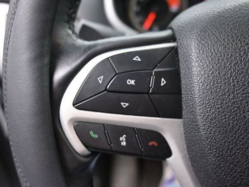 Used 2018 Jeep Cherokee Overland AWD/4WD image 25