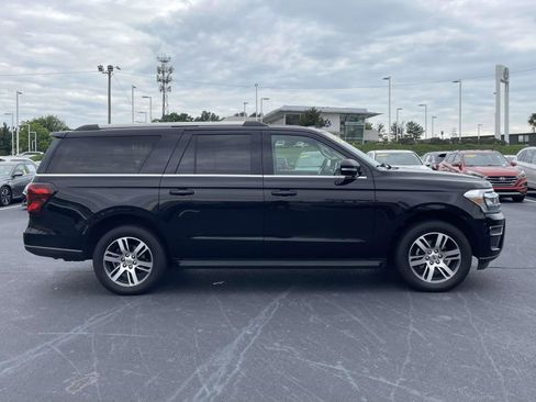 Used 2024 Ford Expedition Max Limited RWD image 8