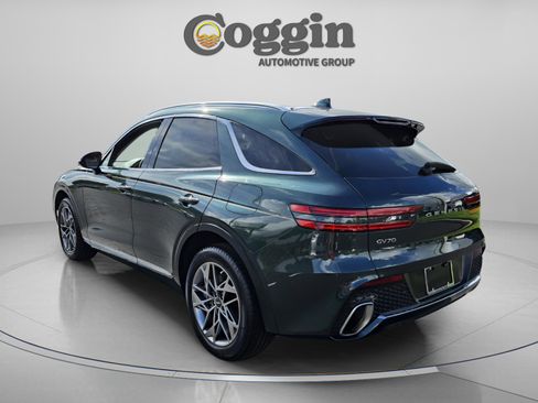 Used 2023 Genesis GV70 2.5T w/ Select Package image 2