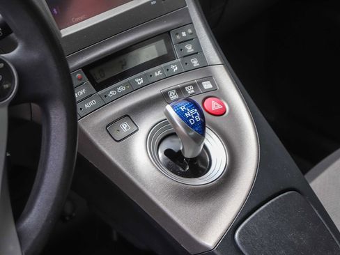 Used 2013 Toyota Prius Two image 22