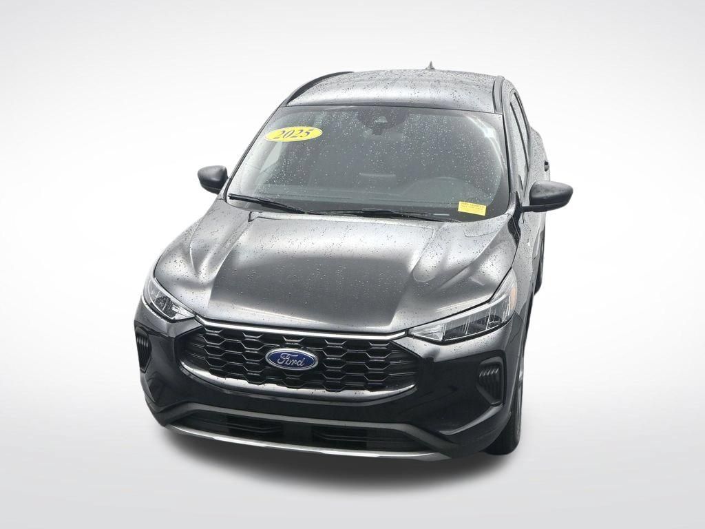 Used 2025 Ford Escape ST-Line AWD/4WD image 23