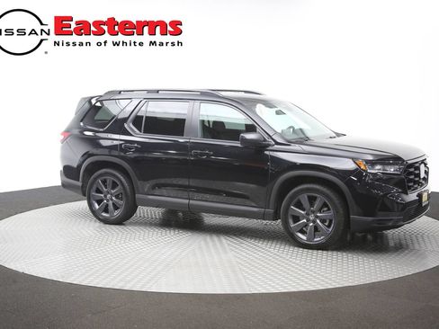 Used 2023 Honda Pilot Sport image 47