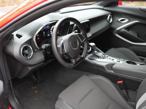 Used 2022 Chevrolet Camaro SS image 15