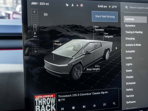 Used 2024 Tesla Cybertruck AWD Crew Cab image 18