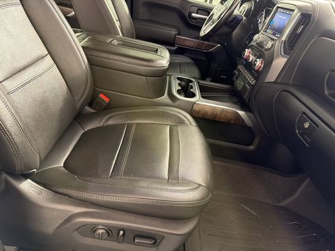Used 2020 GMC Sierra 1500 Denali w/ Denali Ultimate Package AWD/4WD image 24