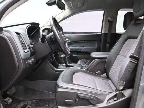 Used 2019 Chevrolet Colorado Z71 AWD/4WD image 20