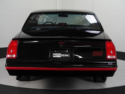 Used 1988 Chevrolet Monte Carlo SS RWD image 7