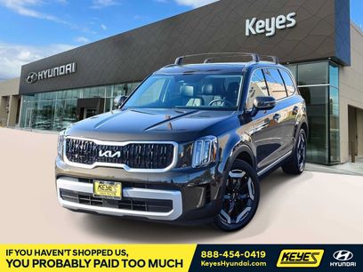 Used 2024 Kia Telluride EX w/ EX Captain's Chair Package