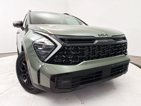 Certified 2025 Kia Sportage X-Pro Prestige AWD/4WD image 2