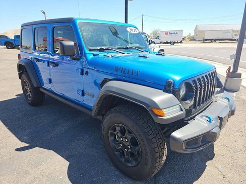 Used 2023 Jeep Wrangler Unlimited w/ Cold Weather Group AWD/4WD image 3