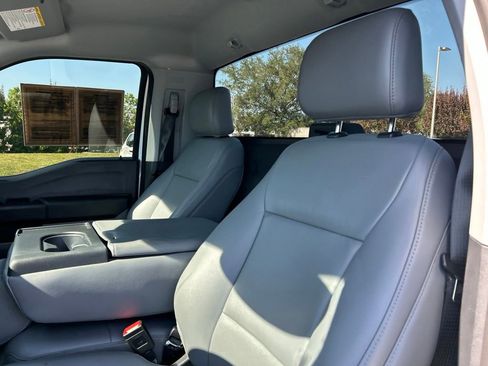 Used 2025 Ford F250 XL AWD/4WD image 13