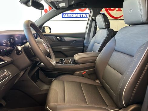 New 2026 Buick Enclave Sport Touring image 16