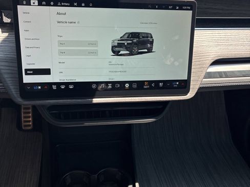 Used 2023 Rivian R1S Adventure AWD/4WD image 12