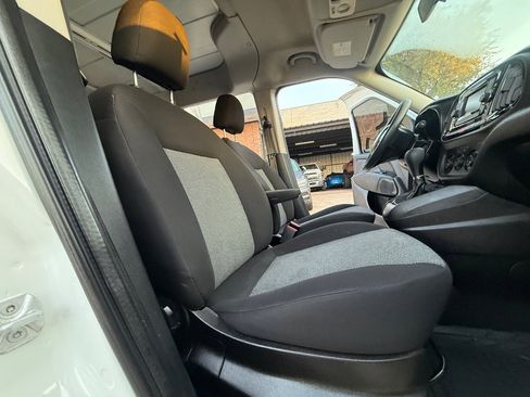 Used 2019 RAM ProMaster City Tradesman image 15