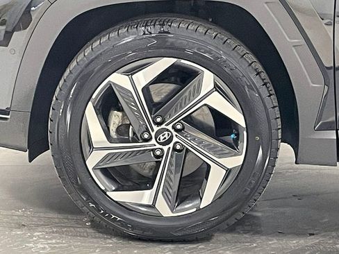 Used 2023 Hyundai Tucson Limited image 17