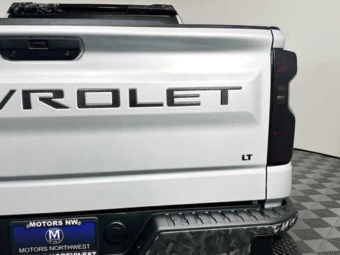 Used 2020 Chevrolet Silverado 1500 LT w/ Fleet Comfort Package image 12