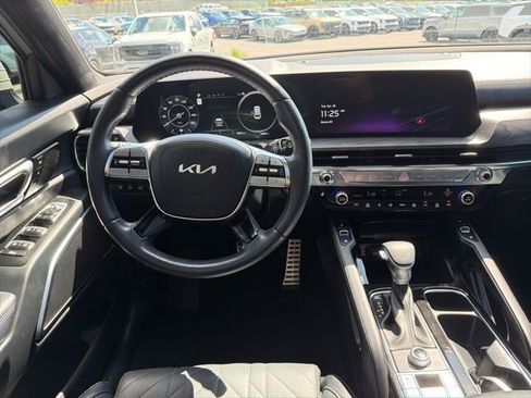 Certified 2025 Kia Telluride SX Prestige X-Pro AWD/4WD image 26