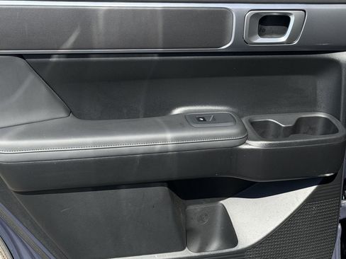 Used 2025 Hyundai Santa Fe SEL FWD image 9