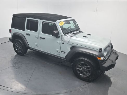 Used 2024 Jeep Wrangler Sport S image 59