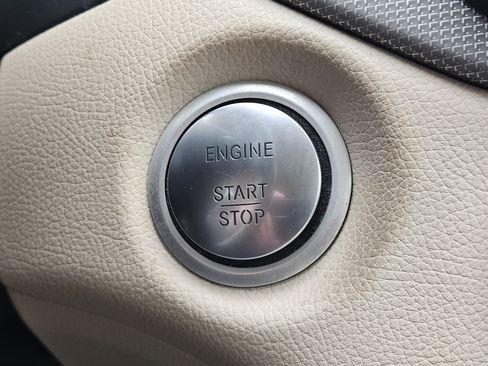 Used 2019 Mercedes-Benz GLA 250 image 21