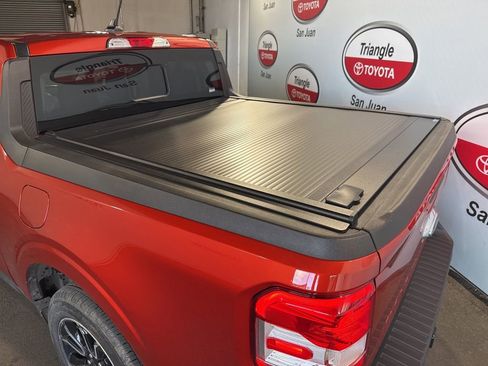 Used 2022 Ford Maverick Lariat image 13