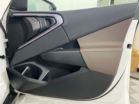 Used 2025 BMW X3 xDrive30i w/ Premium Package image 22