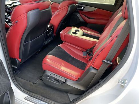 Used 2023 Acura MDX A-Spec image 7