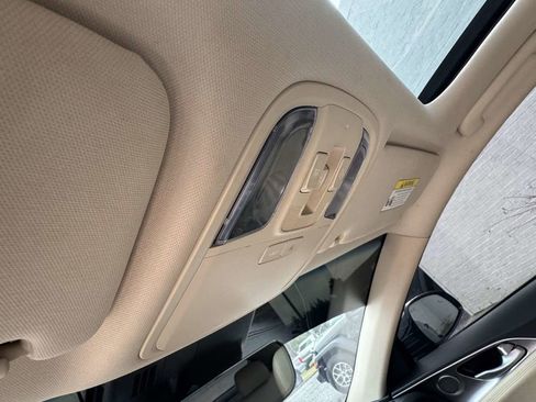 Used 2022 Kia Stinger GT2 image 23