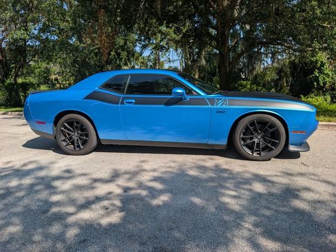 Used 2023 Dodge Challenger R/T Scat Pack w/ T/A Package RWD image 10