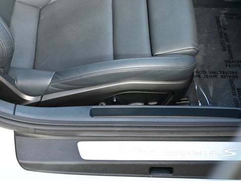 Used 2021 Porsche 911 Carrera S image 41