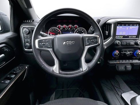 Used 2019 Chevrolet Silverado 1500 LT Trail Boss w/ Convenience Package image 10