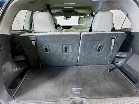 Used 2017 Honda Pilot Touring image 29