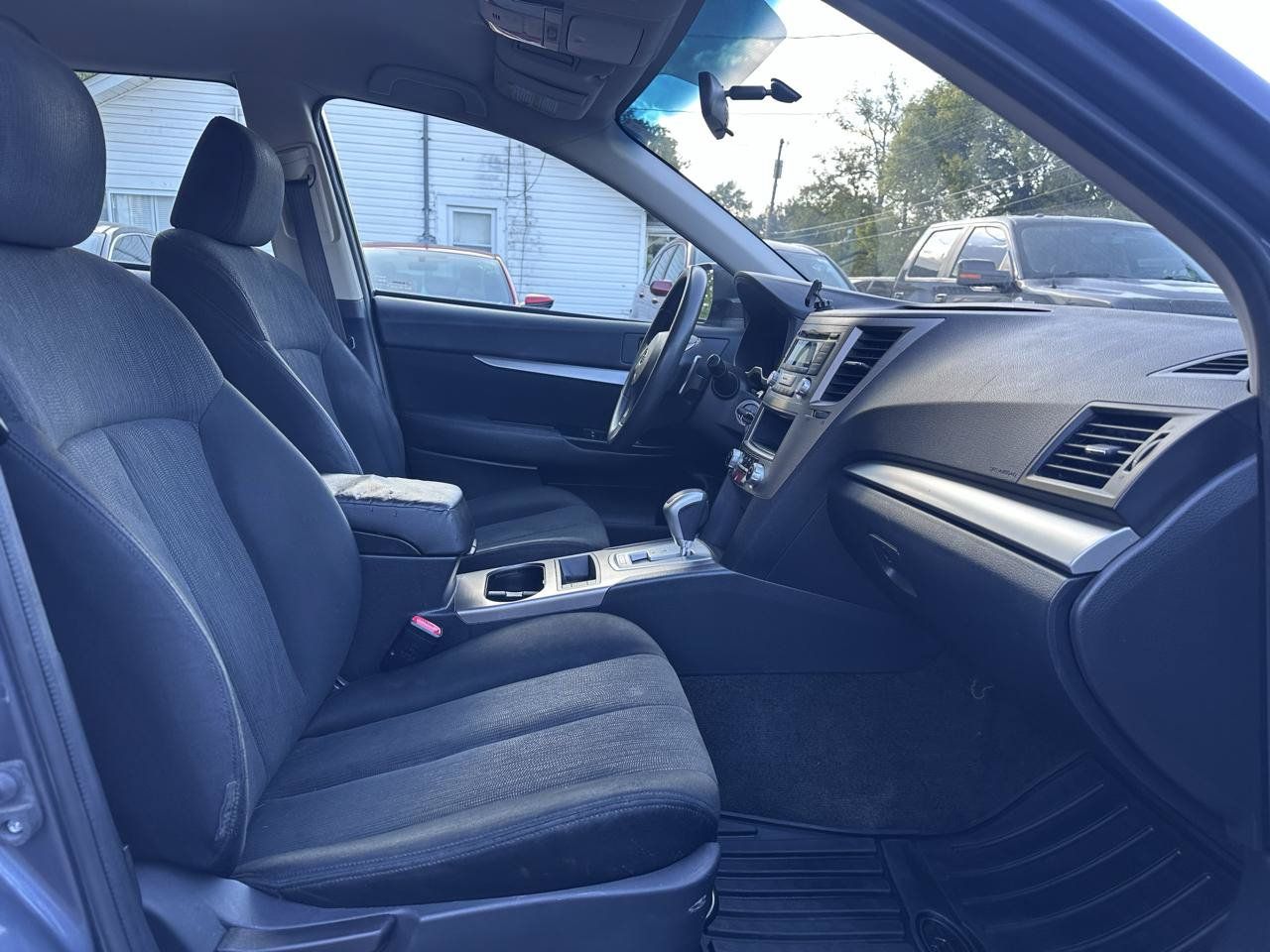 Used 2014 Subaru Outback 2.5i AWD/4WD image 24