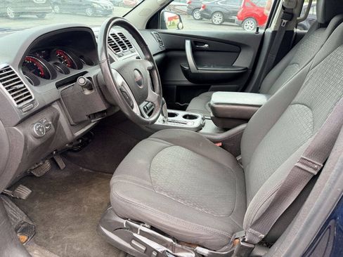 Used 2011 GMC Acadia SLE FWD image 11