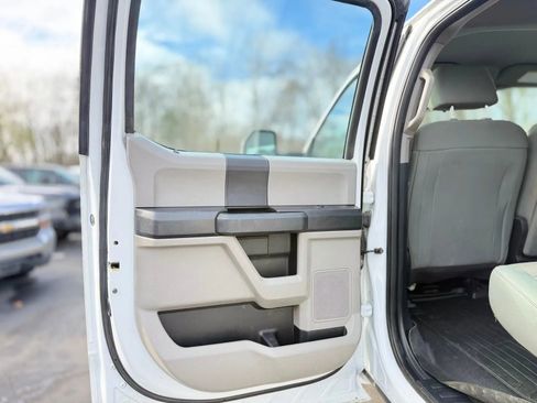 Used 2017 Ford F250 XL w/ STX Appearance Package image 23