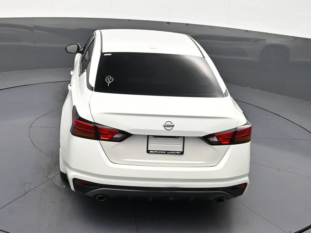 Used 2019 Nissan Altima 2.5 SR FWD image 14