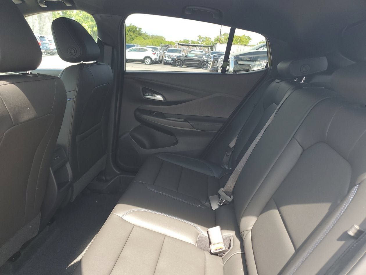 New 2026 Buick Envista Sport Touring w/ Convenience I Package FWD image 10