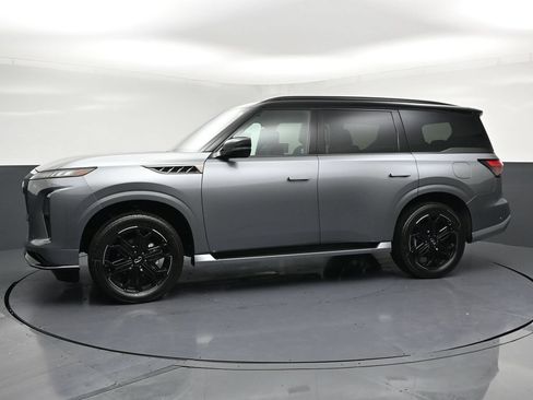 New 2027 INFINITI QX80 Sensory AWD/4WD image 2