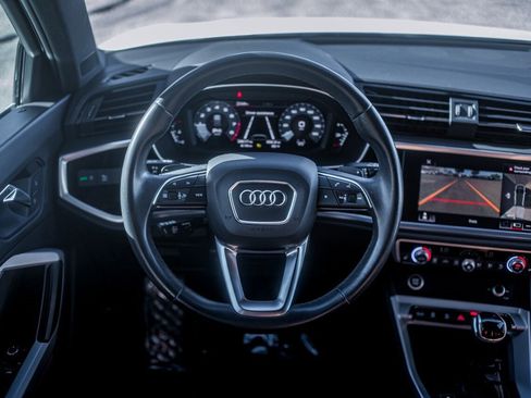 Used 2021 Audi Q3 2.0T Premium Plus w/ Premium Plus Package image 16