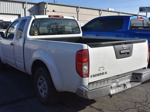 Used 2015 Nissan Frontier S image 6