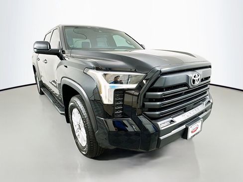 Used 2025 Toyota Tundra SR5 image 3