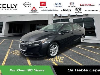 Used 2017 Chevrolet Cruze LT