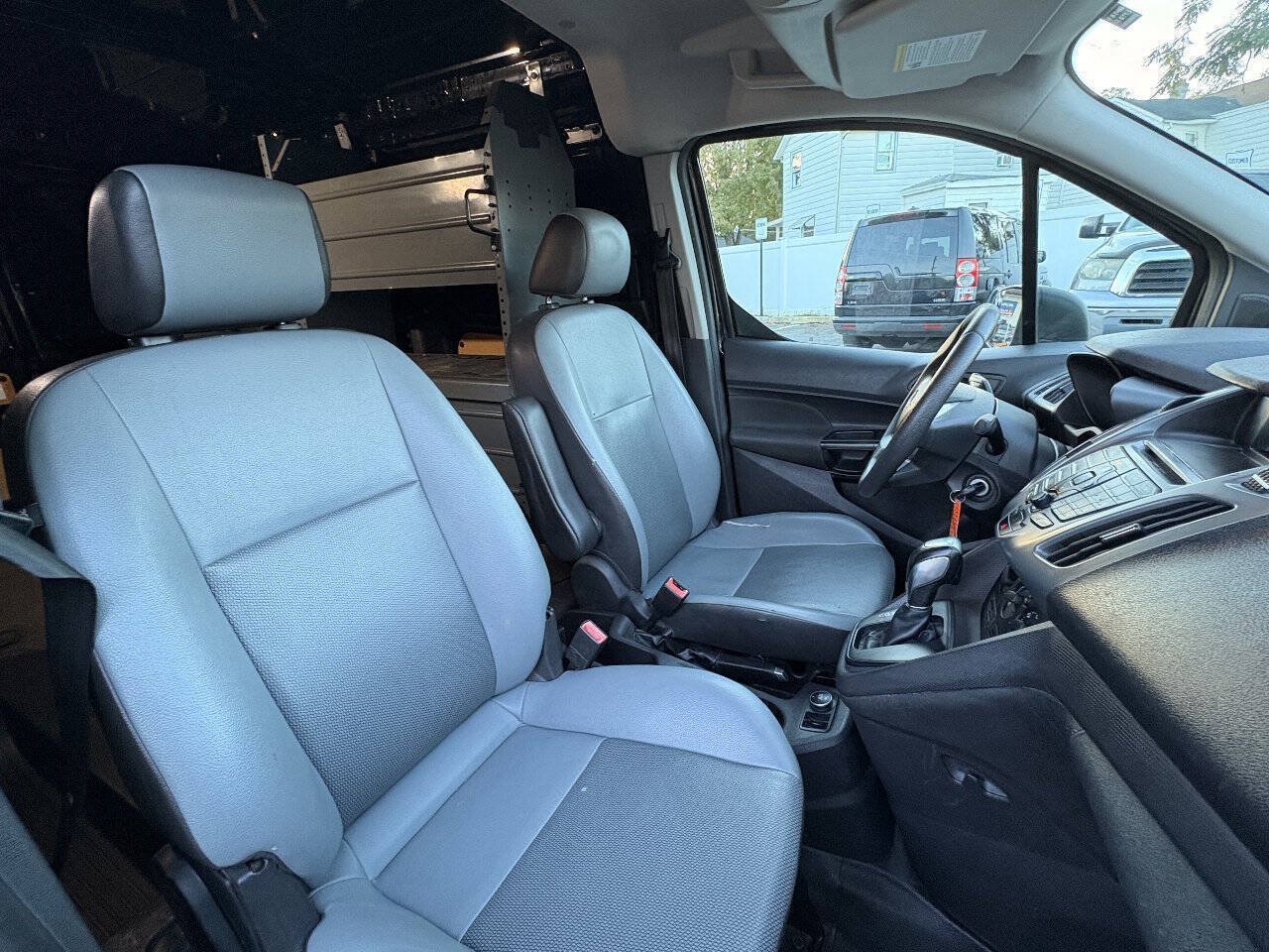 Used 2018 Ford Transit Connect XL FWD image 16