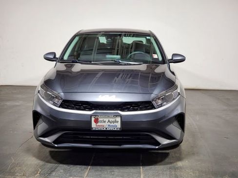 Used 2023 Kia Forte LXS image 3