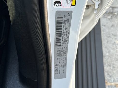 Used 2020 RAM 1500 Limited image 35