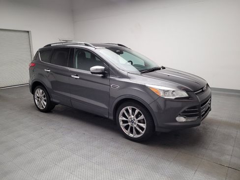 Used 2016 Ford Escape SE w/ SE Chrome Package FWD image 11